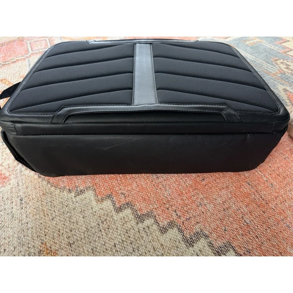 NOMATIC Messenger Bag V2 Laptop‎ Work Organizer Bag Briefcase RFID Black